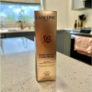 Lancôme teint idole ultra wear 250w foundation makeup new nwt with sunscreen